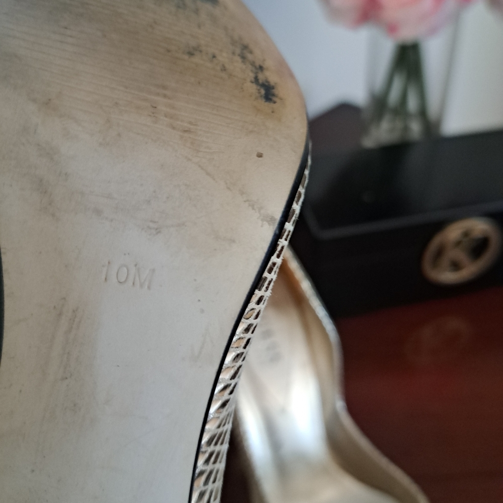 Vince Camuto Metallic Gold Heels - Picture 2 of 7